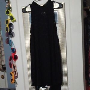 💜 3/$15💜Elegant Black Lace Dress, LA Hearts, Size Medium💜